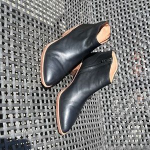 Madewell booties size 9.5